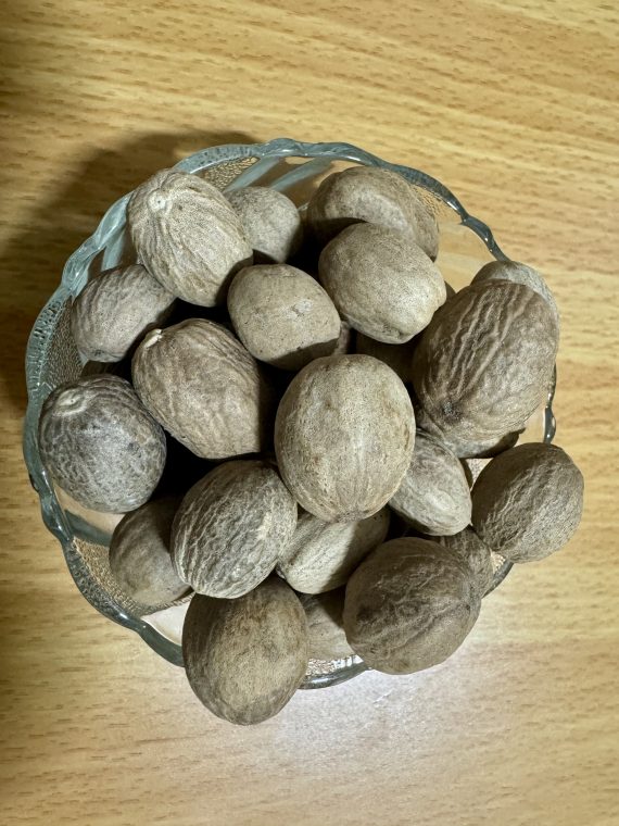 Organic Nutmeg Whole (Jaiphal)